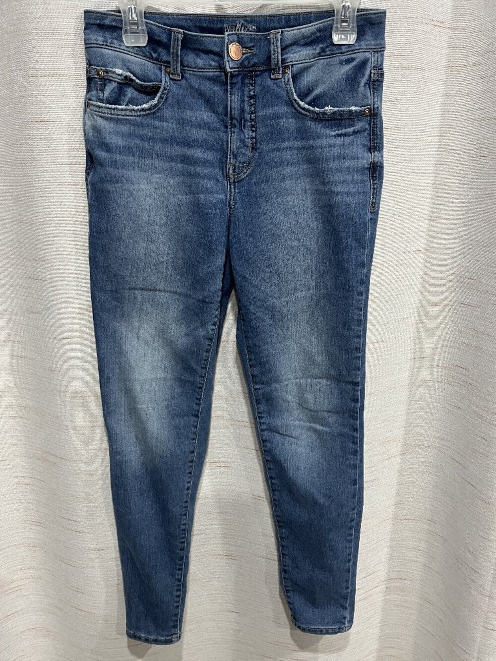 Women's Light Blue Denim Size 6 Jeans Maurices (163)